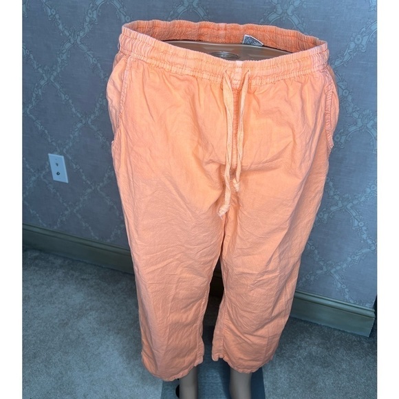 Regton Coral Capri Pants Size L - Picture 1 of 8